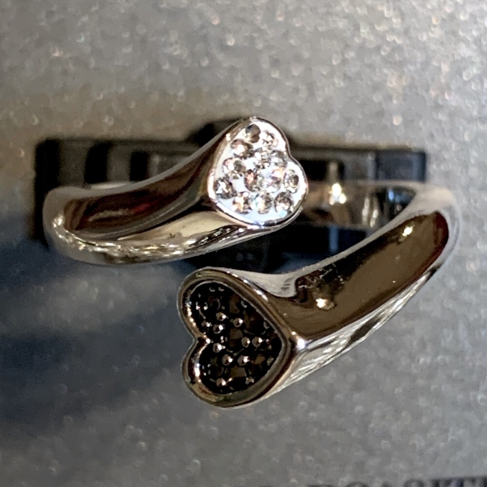 🍃Silver Luxuries® Women’s Silver Marcasite Ring🍃